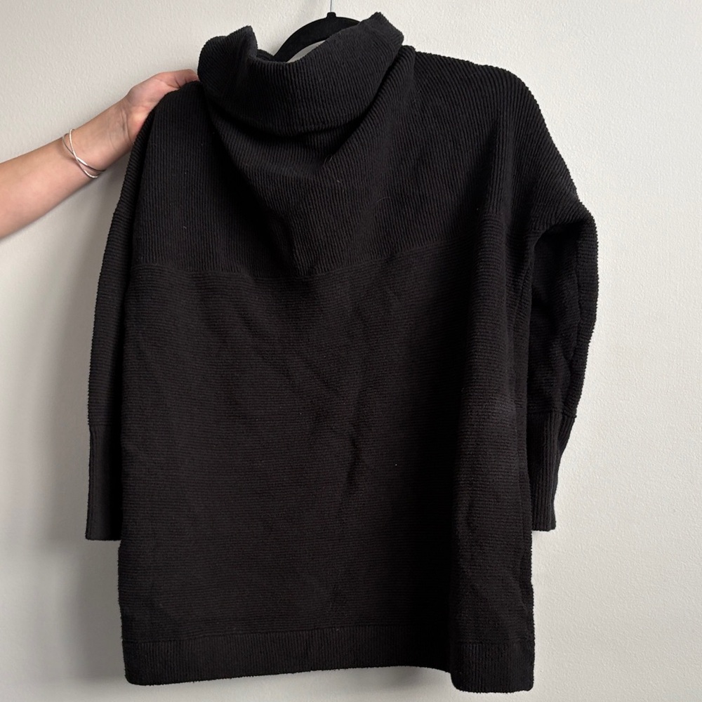 Ottoman  Black Sweater